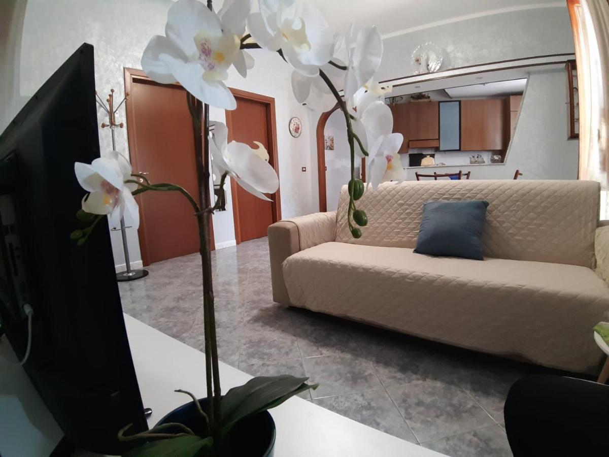 Casa Andrea Tra Napoli E Sorrento Apartment กาสเตลลัมมาเร ดิ สตาเบีย ภายนอก รูปภาพ